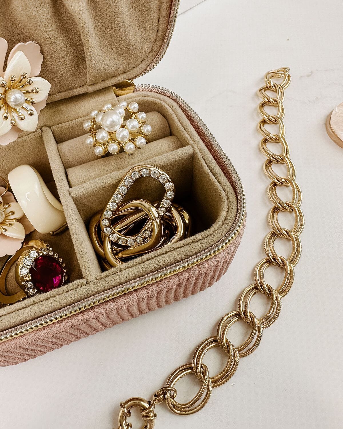 LOUENHIDE Suzie Jewellery Box - Dusty Pink Jewellery Box - Zabecca Living