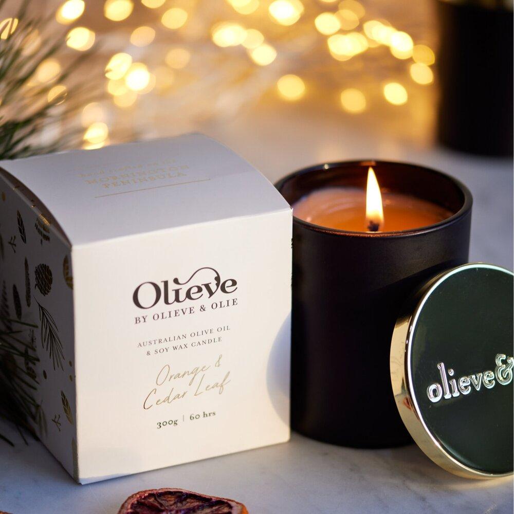 OLIEVE & OLIE Christmas Candle - Orange & Cedar Leaf CANDLE - Zabecca Living