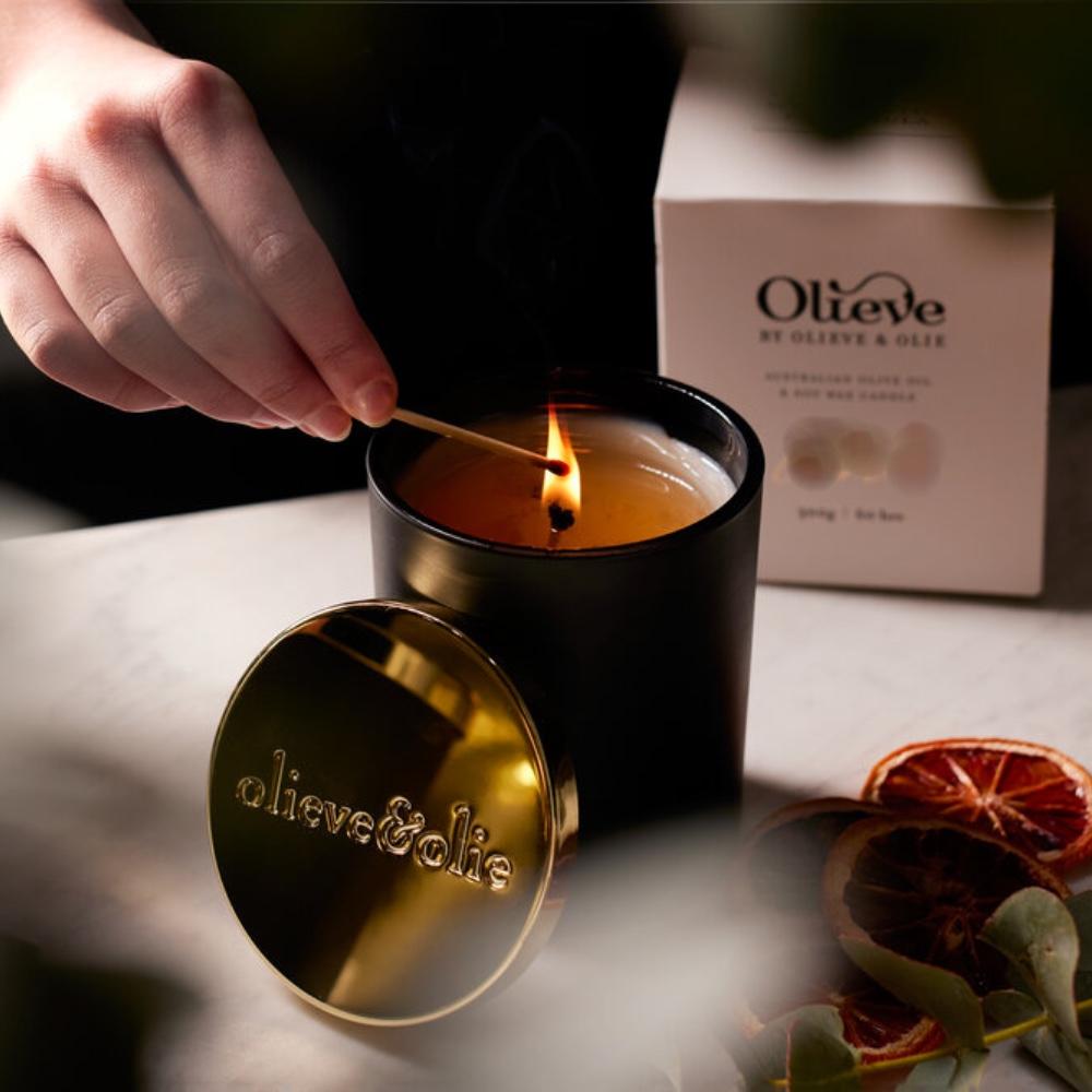 OLIEVE & OLIE Christmas Candle - Pine Needle & Eucalyptus CANDLE - Zabecca Living