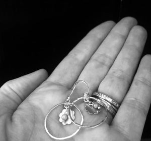 PAIRD Hoop & Flower Chandelier Earring Earrings - Zabecca Living