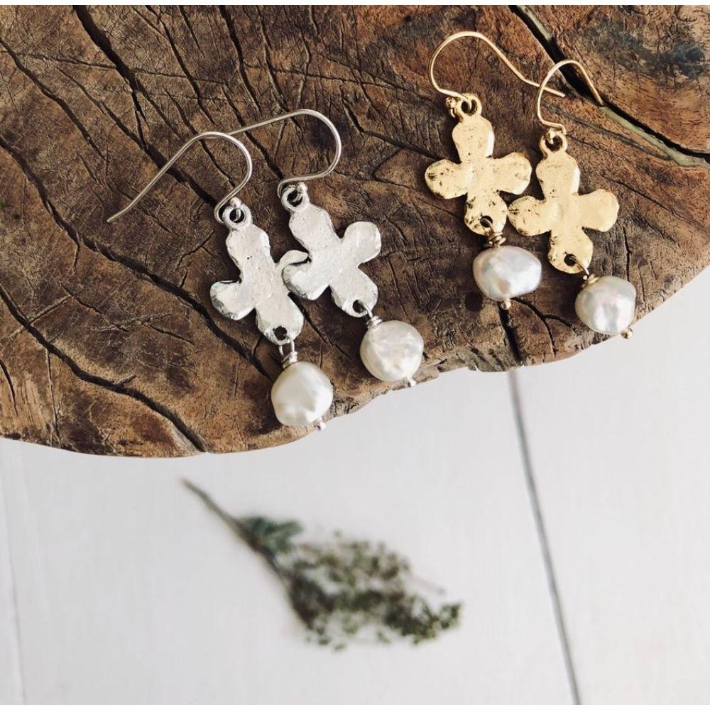 PAIRD Roman Relic Crosses Earrings Earrings - Zabecca Living