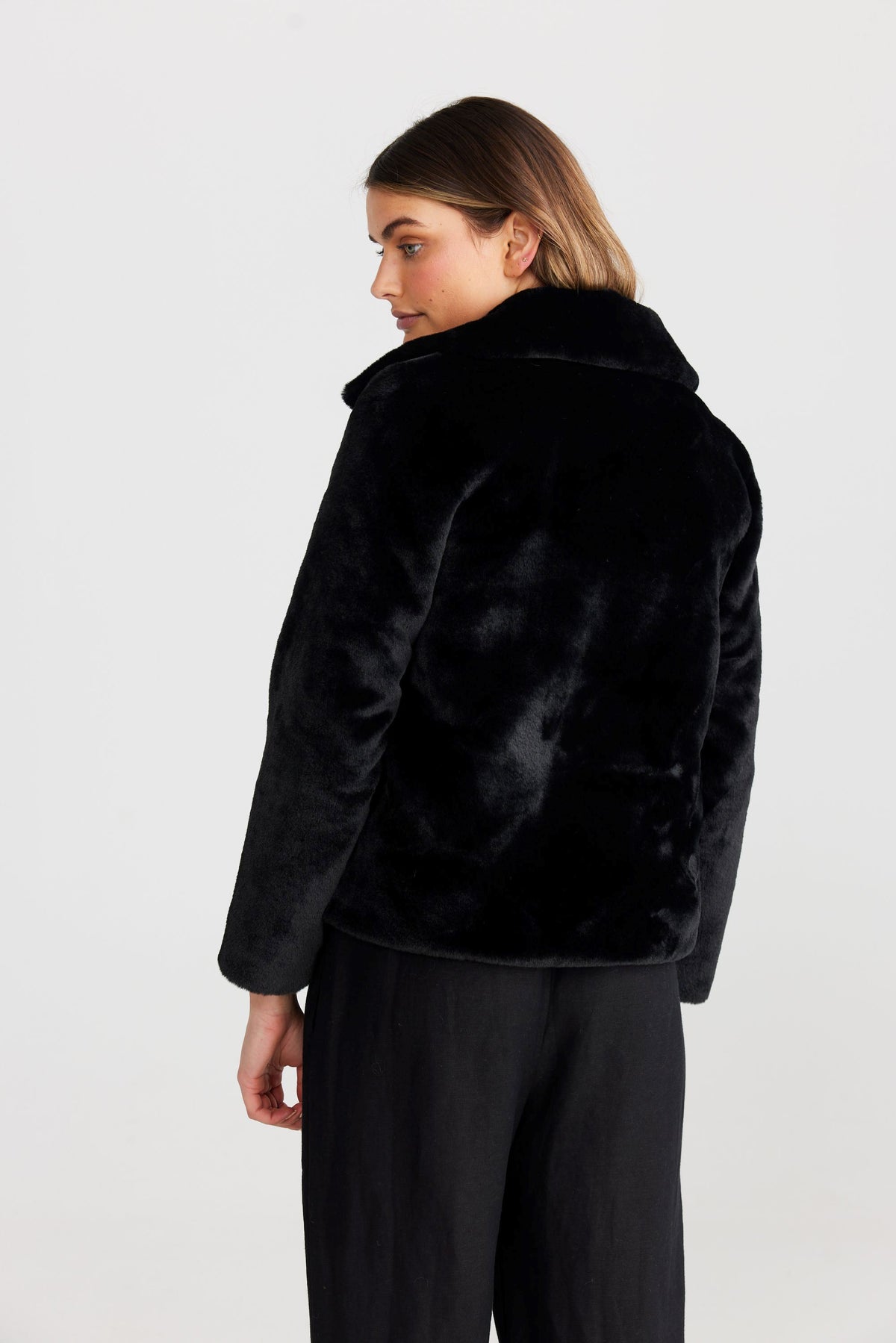 SHANTY Sofia Jacket - Black Jacket - Zabecca Living