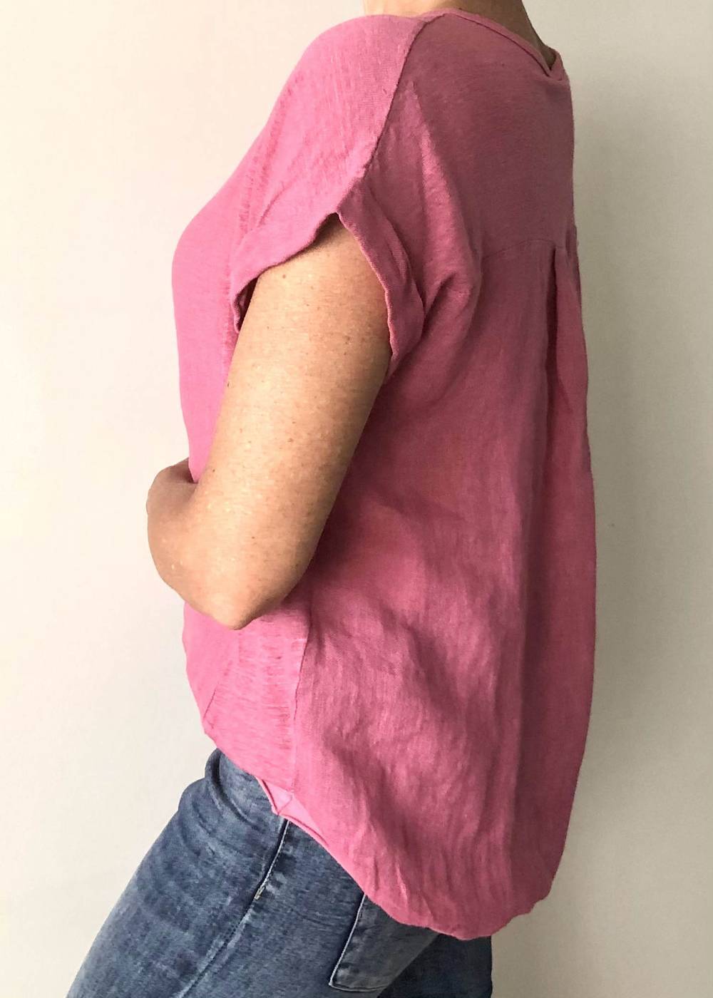 TALIA BENSON Italian Linen T-Shirt With Band One Size - Raspberry Tees - Zabecca Living