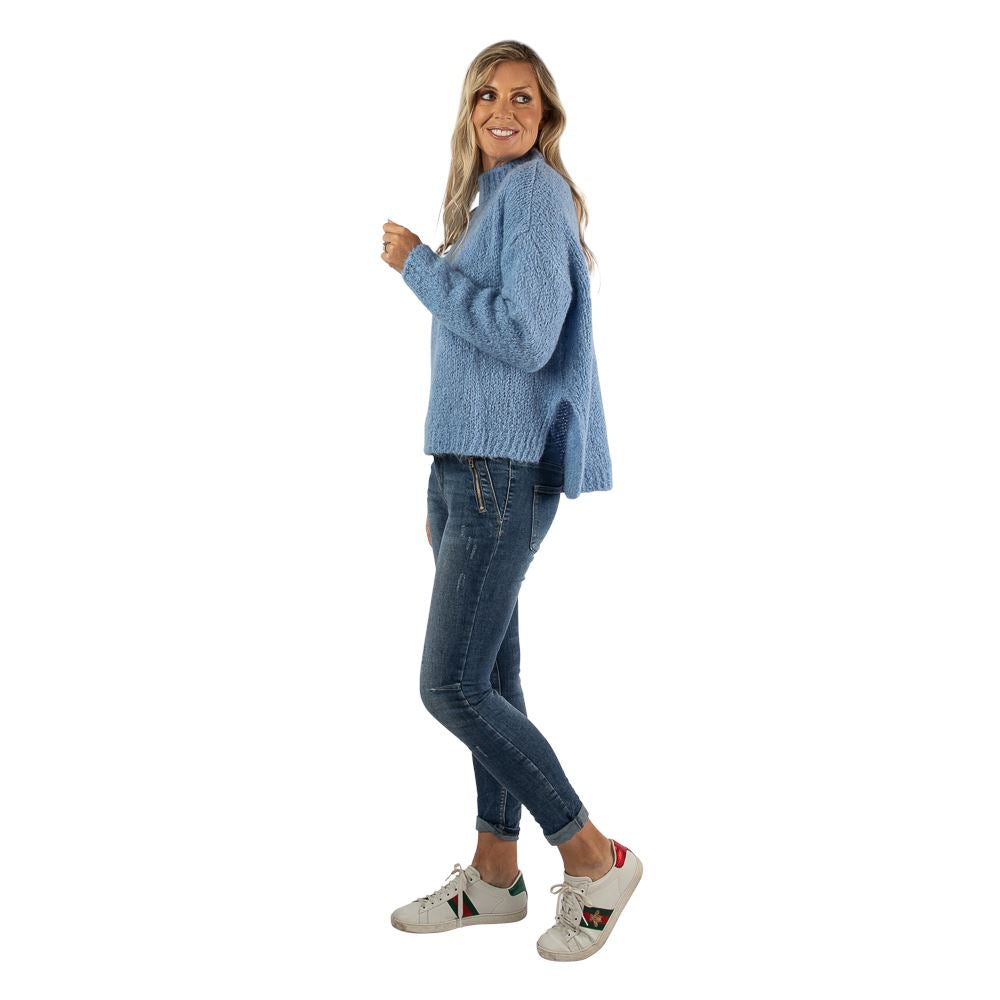 URBAN LUXURY Chunky Jumper -Baby Blue Jumpers + Knitwear - Zabecca Living