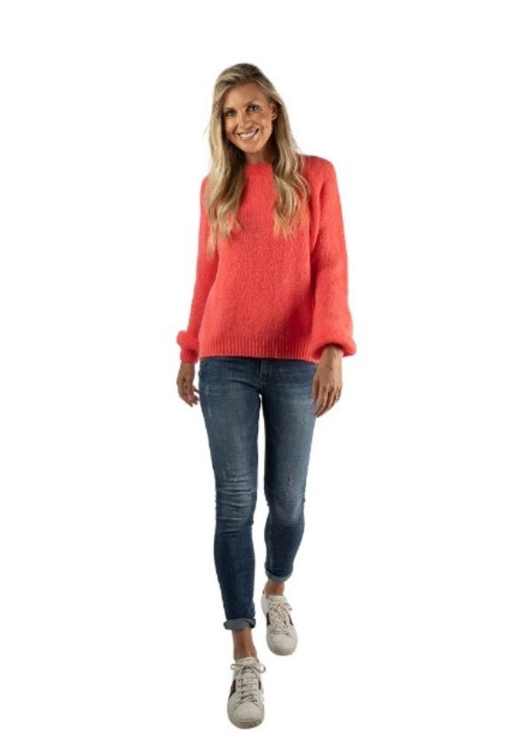URBAN LUXURY Jumper -Coral Jumpers + Knitwear - Zabecca Living