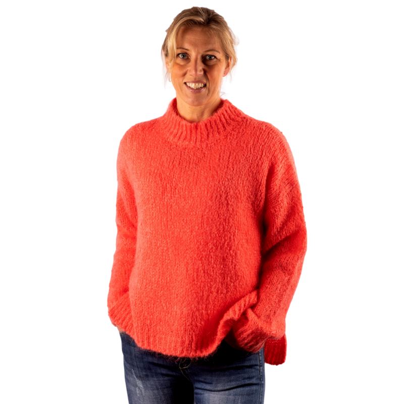 URBAN LUXURY Jumper - Rose Jumpers + Knitwear - Zabecca Living