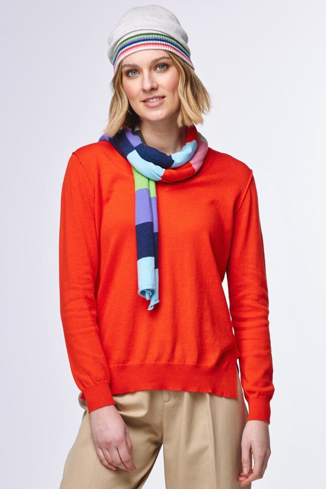 ZAKET & PLOVER Essential V - Tamarillo Jumpers + Knitwear - Zabecca Living