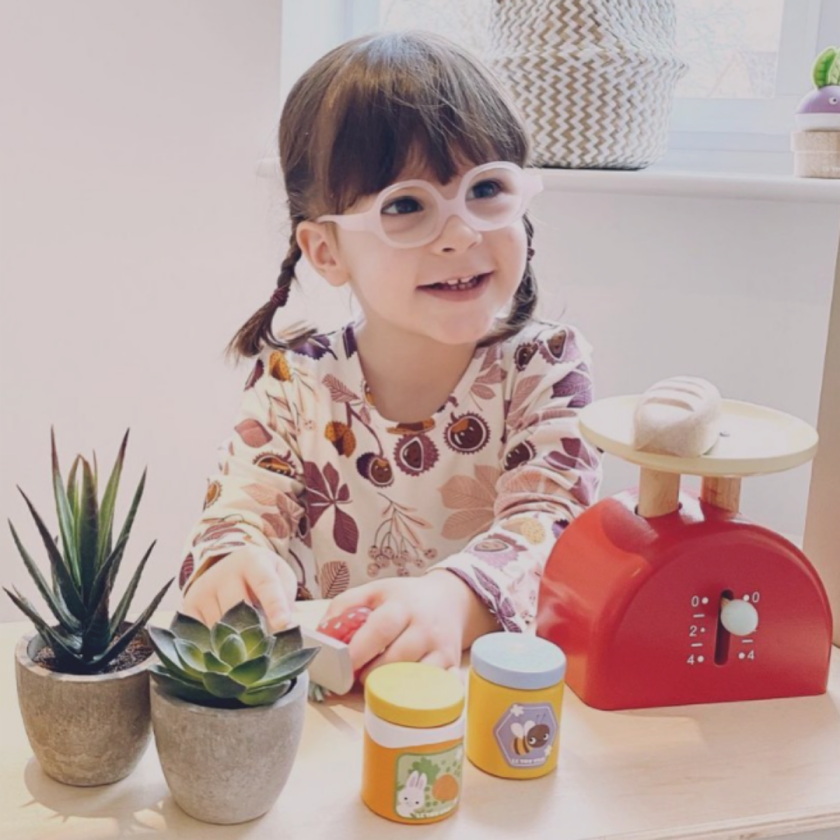 gifting guide for kids-zabecca living