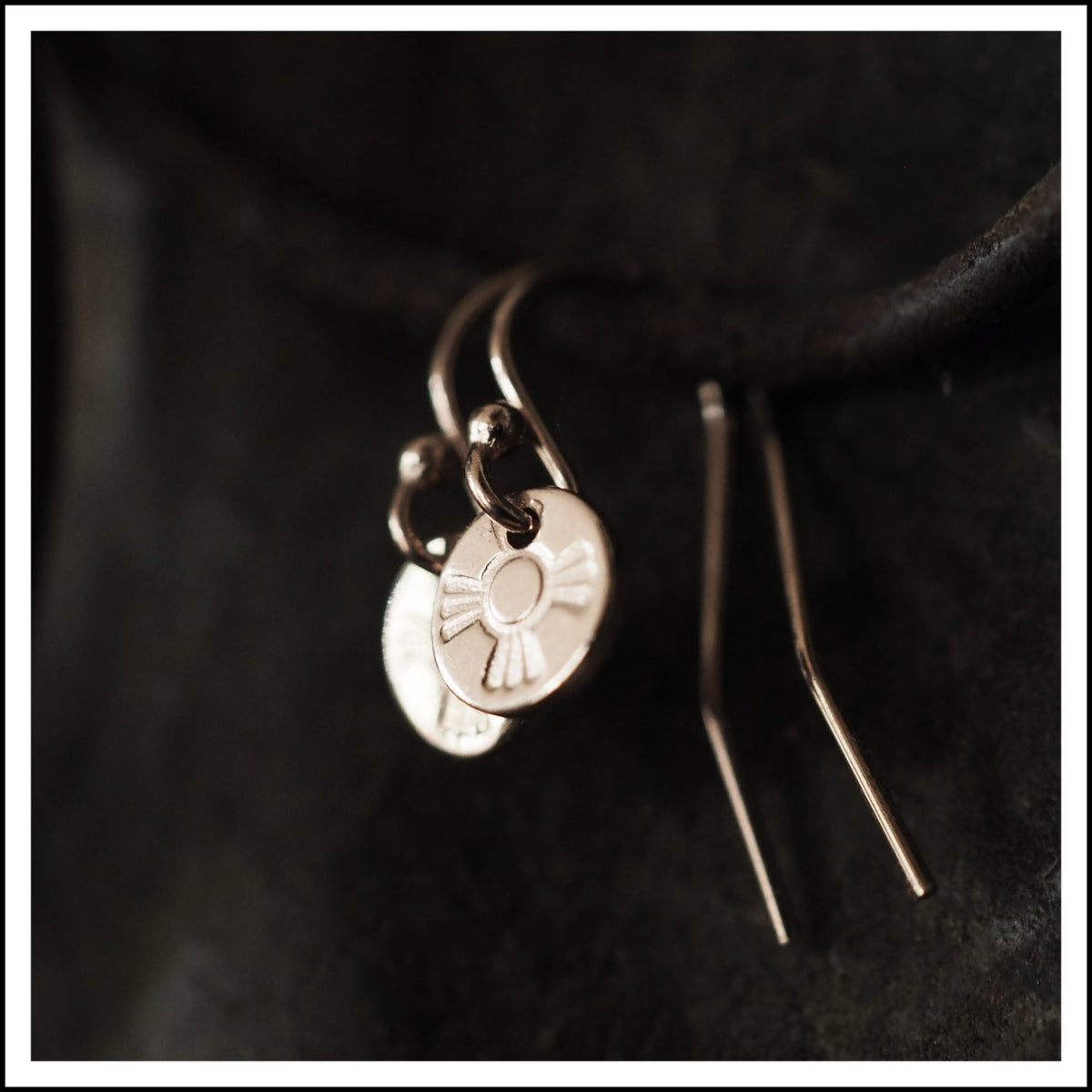 PAIRD Sunrise Glow Earwires
