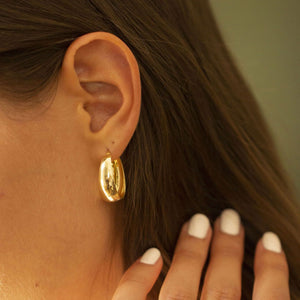 ALISIA Gold Hoop Earrings - Bold Small Earrings - Zabecca Living