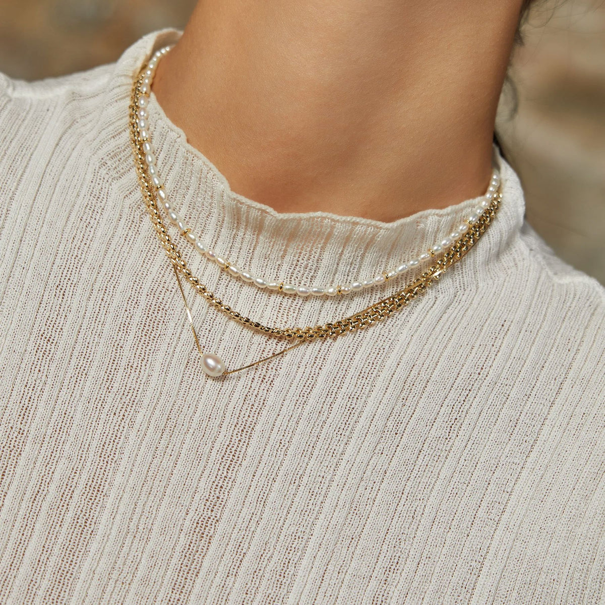 ALISIA Gold Necklace - Medea Necklace - Zabecca Living
