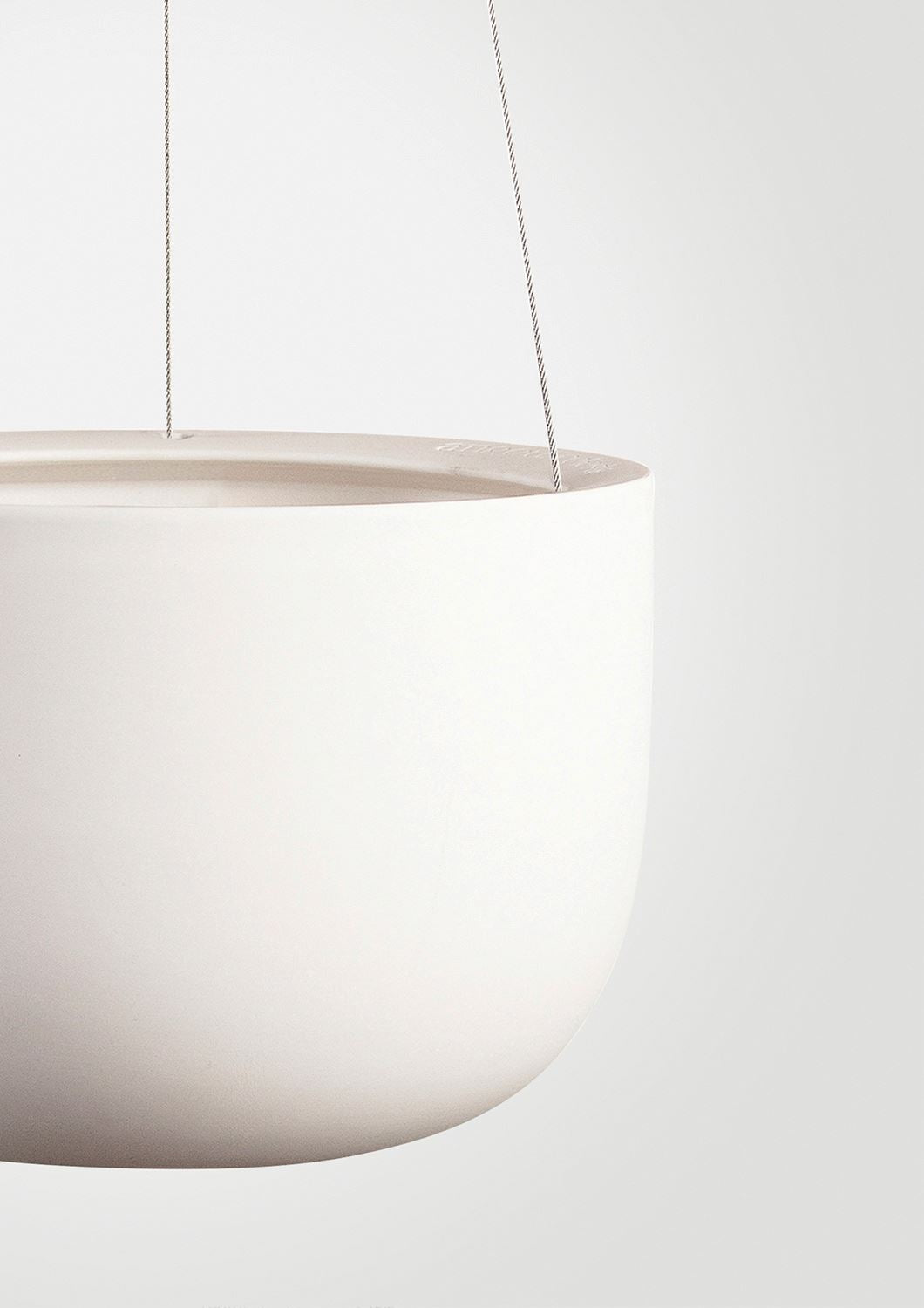 ANGUS & CELESTE Raw Earth Hanging Planter Mid - Chalk White POT - Zabecca Living