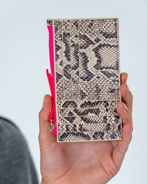 ARLINGTON MILNE Compact Wallet - Snake HANDBAG - Zabecca Living