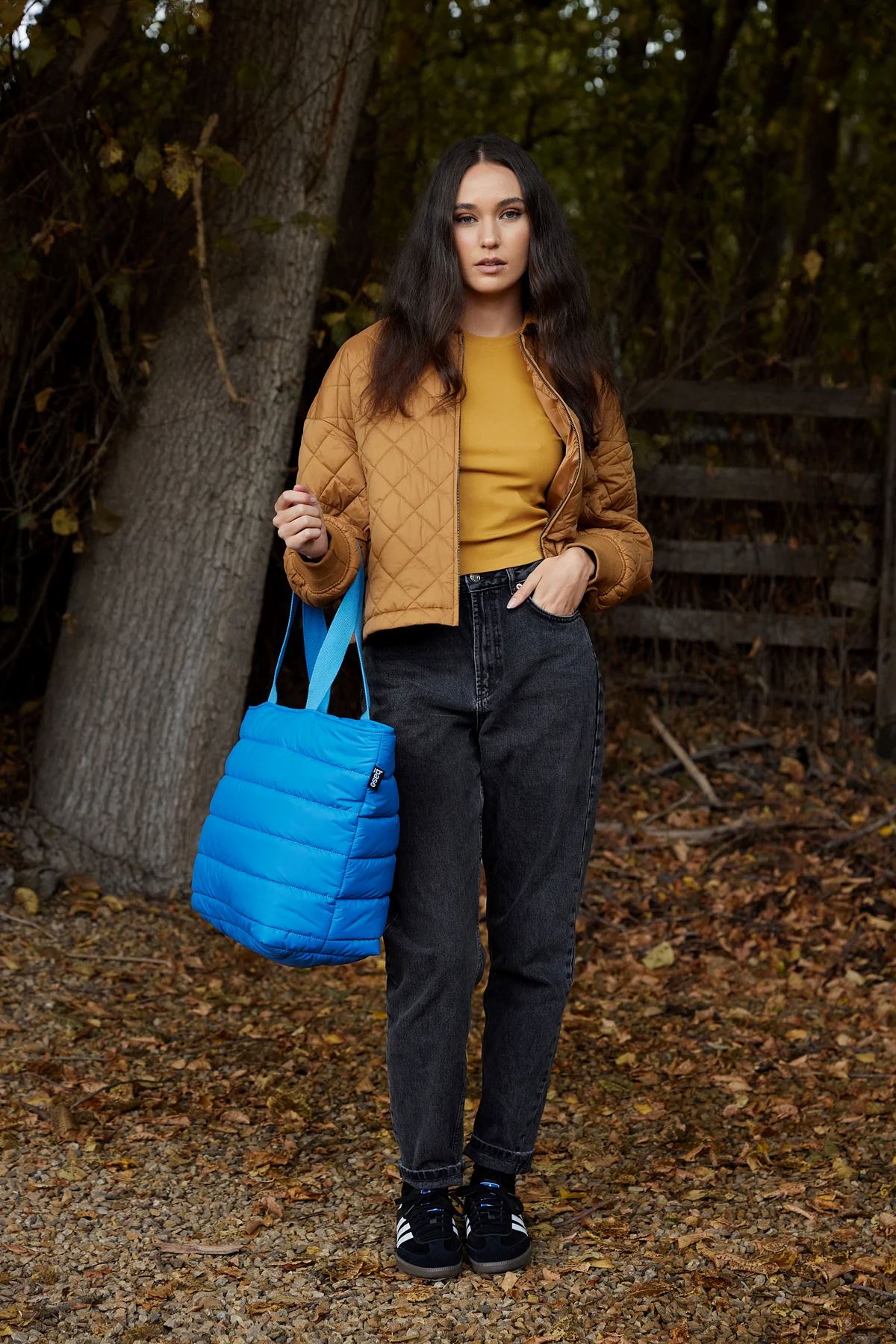 BASE Take It Base Tote - Bleu HANDBAG - Zabecca Living