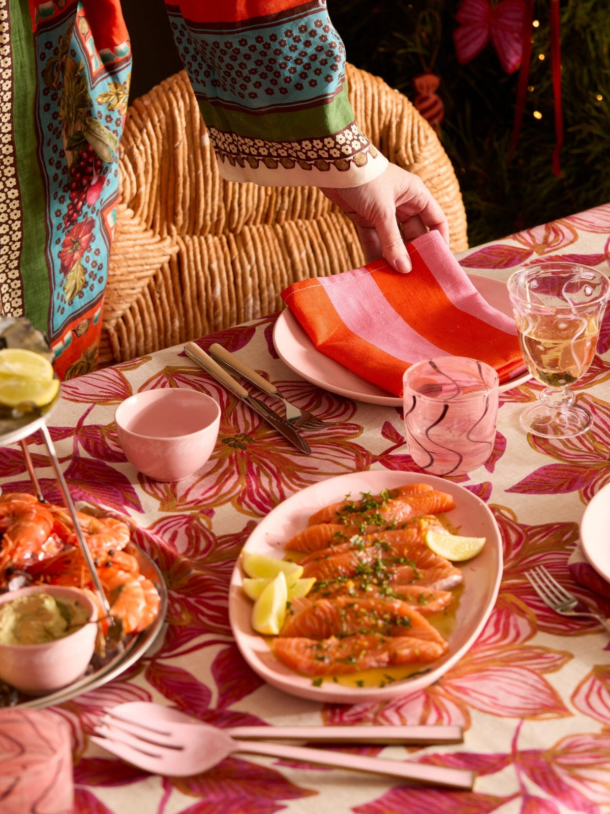 BONNIE &amp; NEIL Azalea Pink Linen Tablecloth - Large Table Runner - Zabecca Living