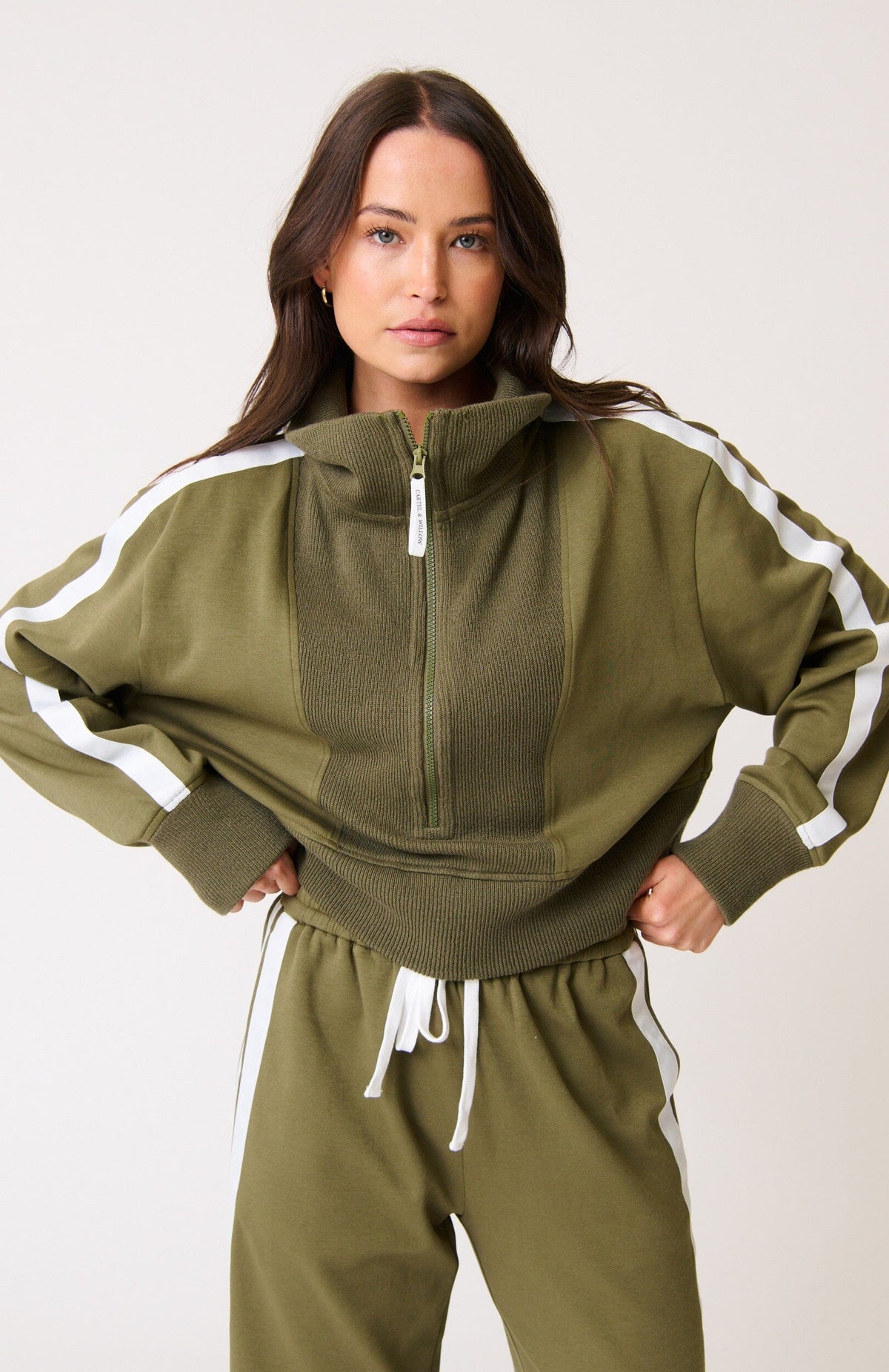 CARTEL &amp; WILLOW Annie Sweater - Khaki / White SWEATER - Zabecca Living