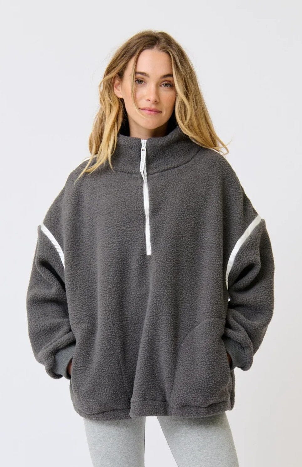 CARTEL &amp; WILLOW Didi Pullover - Charcoal / White Jacket - Zabecca Living