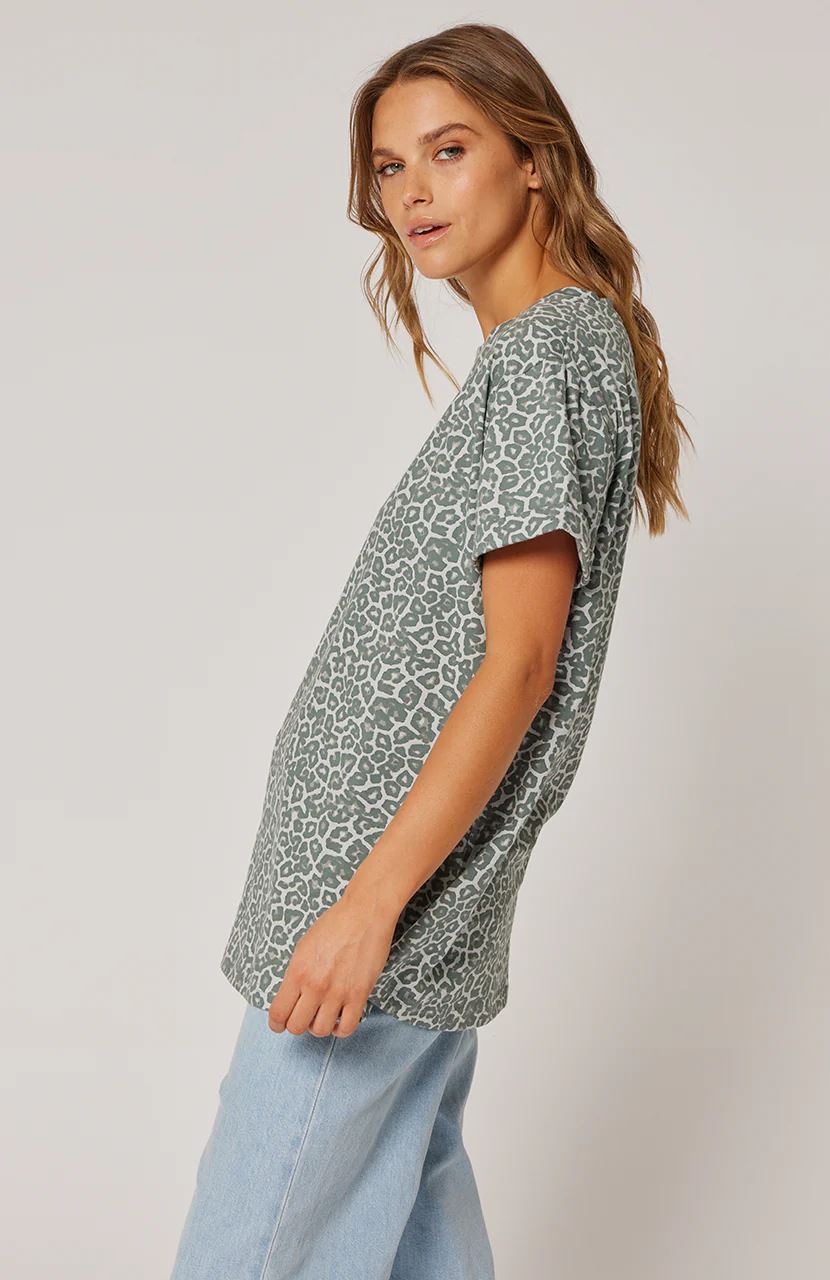 CARTEL &amp; WILLOW Marlo Tee - Smoke Leopard Tee - Zabecca Living