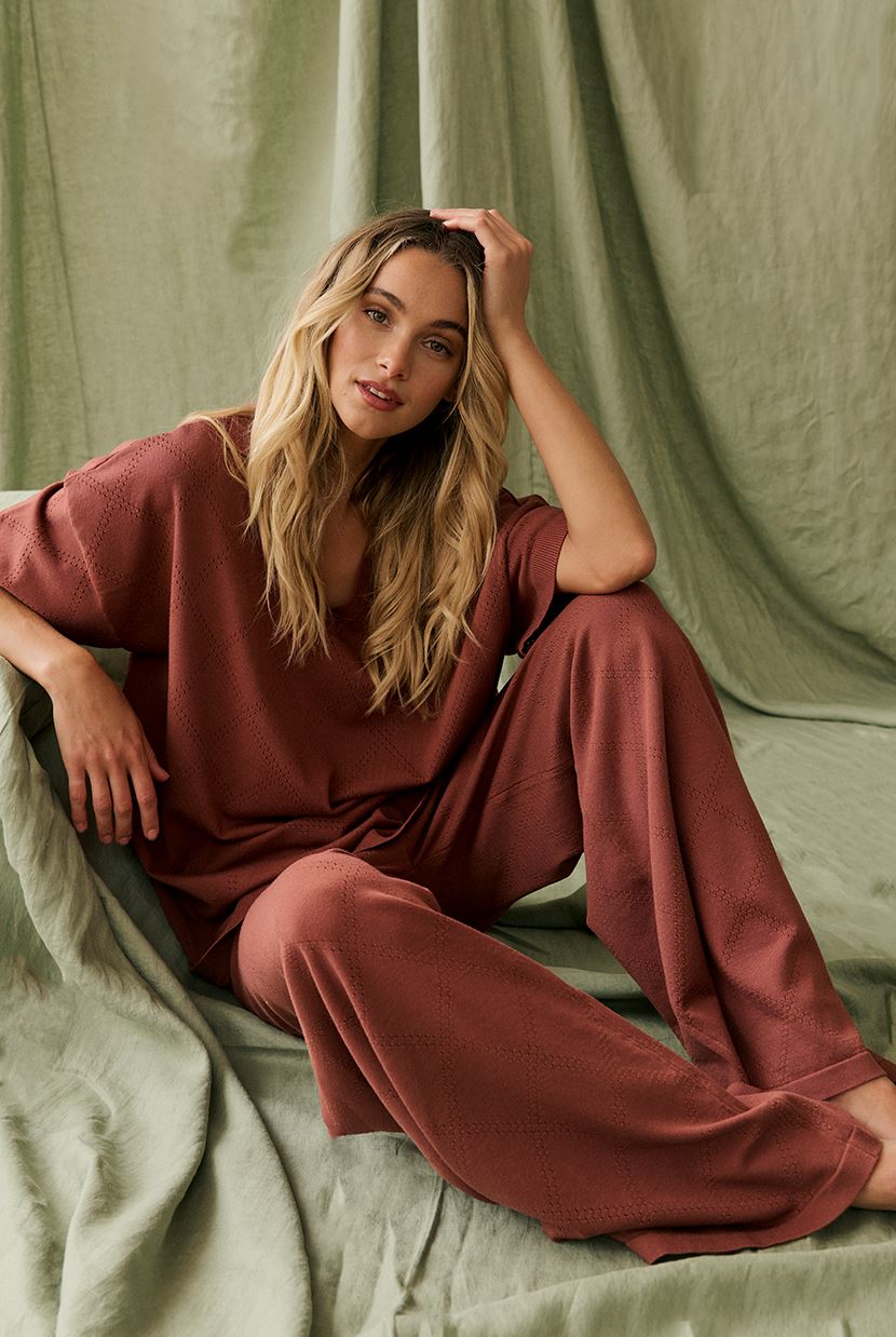 CARTEL & WILLOW Zarelle Collared Tee - Cocoa Knit Tee - Zabecca Living