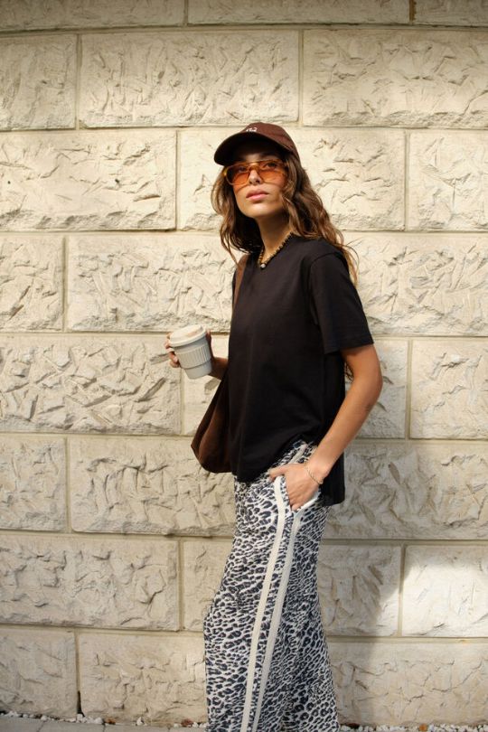 CERES LIFE Stevie Slouchy Split Hem Tee - Black Tee - Zabecca Living