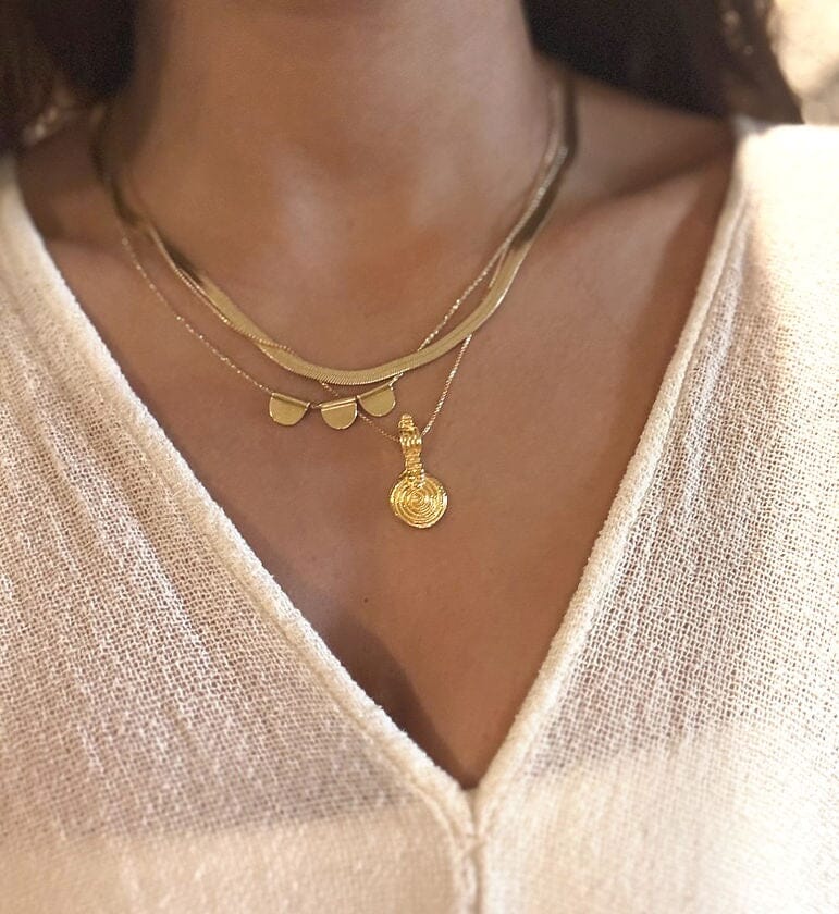 CHANDRA COLLECTIONS Sol Thread Necklace Necklace - Zabecca Living