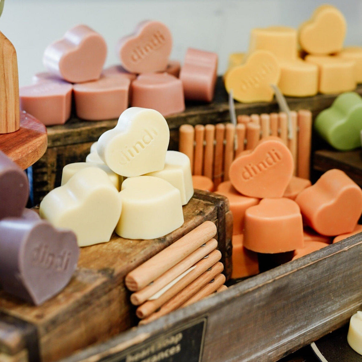 DINDI NATURAL Heart Soap Lavender - Mauve FRAGRANCE - Zabecca Living