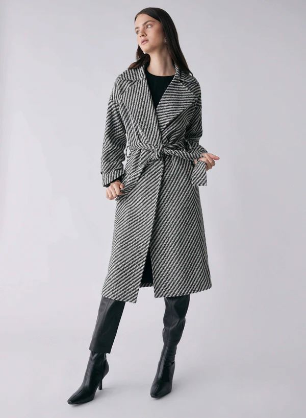ESMAEE Solo Wrap Coat - Black / White Diagonal Coat - Zabecca Living