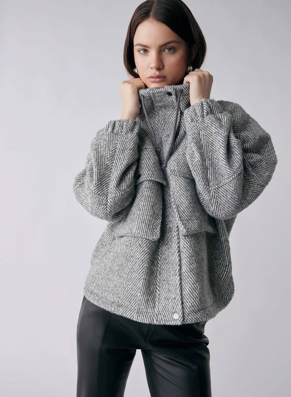 ESMAEE Weekender Jacket - Ash Chevron Jacket - Zabecca Living