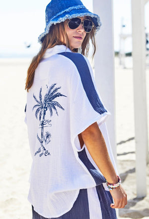 HAMMILL & CO Resort Beach Shirt - White/Navy Shirts & Blouses - Zabecca Living