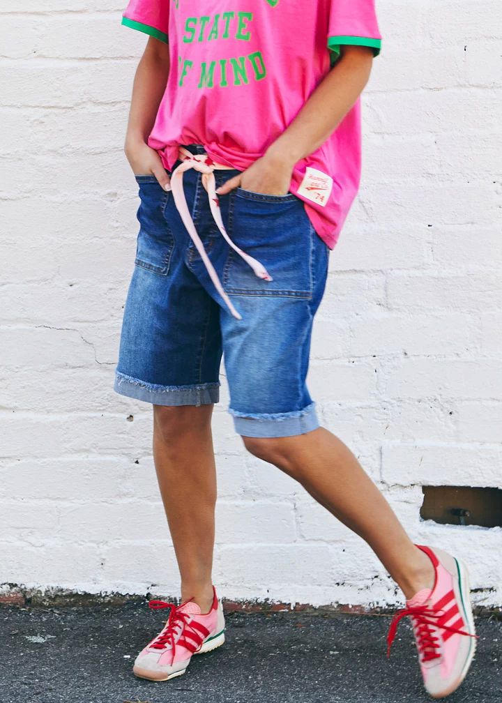 HAMMILL &amp; CO Weekend Stretch Short - Dark Denim SHORTS - Zabecca Living