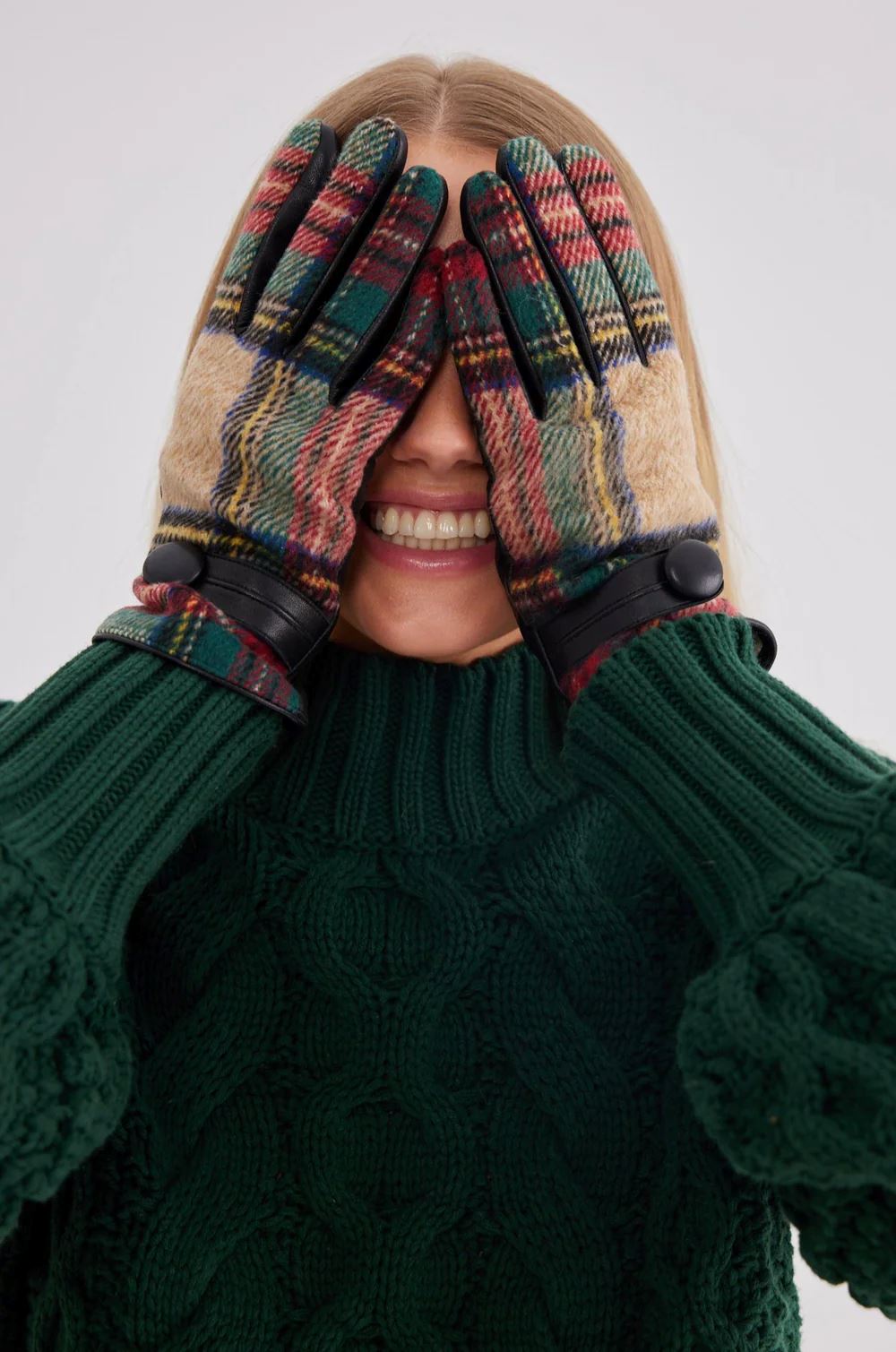 HOLIDAY Cabin Gloves - Plaid GLOVES - Zabecca Living