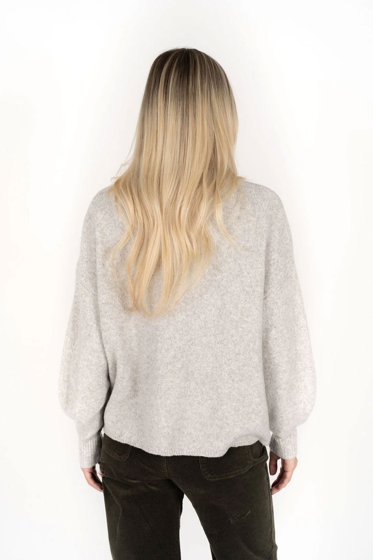 HUMIDITY LIFESTYLE Chantae Jumper - Snow Jumpers + Knitwear - Zabecca Living