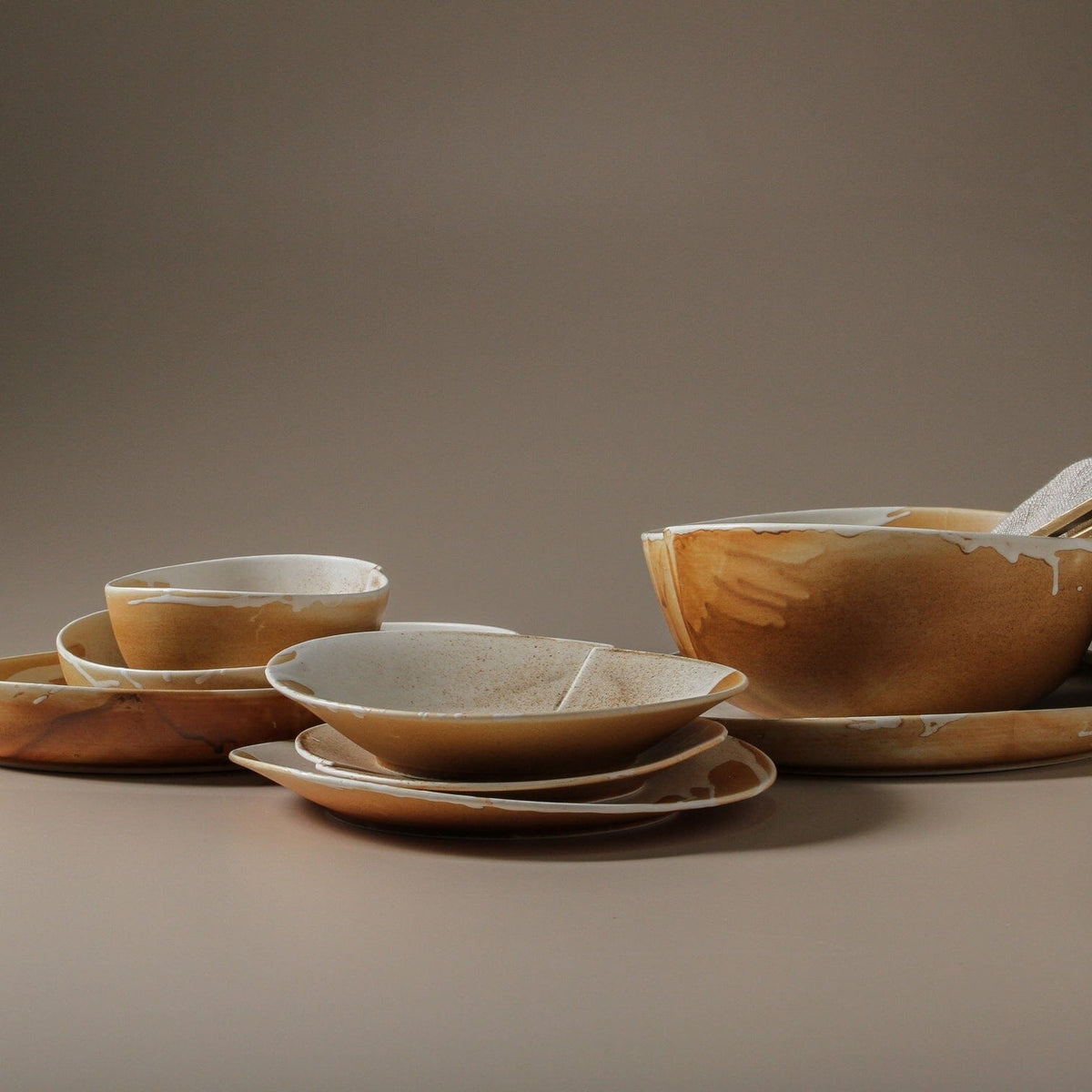 INDIGO LOVE Kintsu Round Platter Plate - Zabecca Living