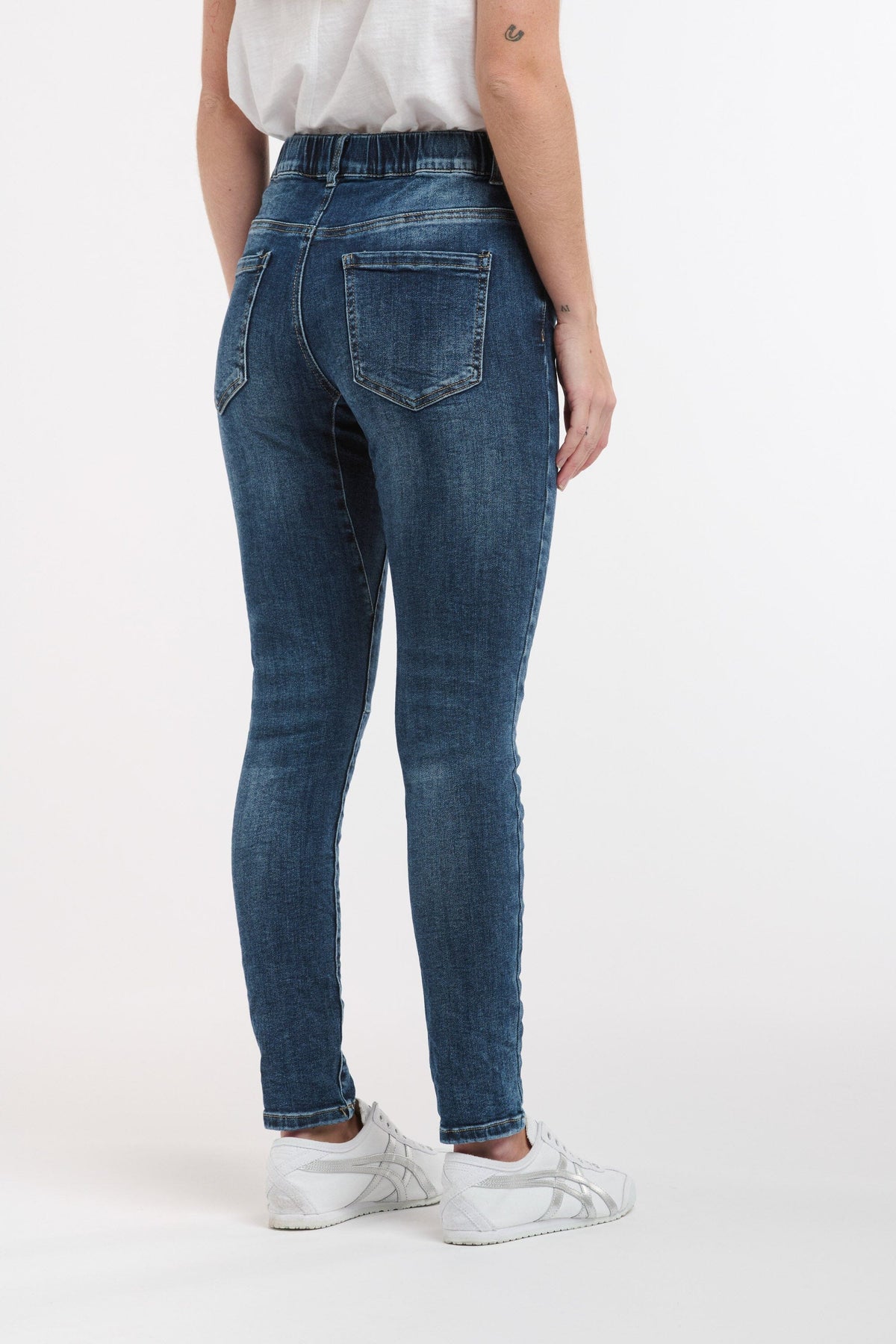 ITALIAN STAR Emma Stretch Jeans - Dark Wash Denim JEANS - Zabecca Living