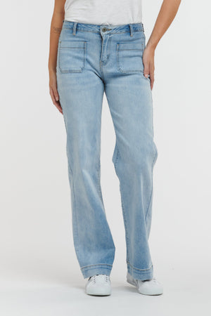 ITALIAN STAR Macey Jeans - Light Wash JEANS - Zabecca Living