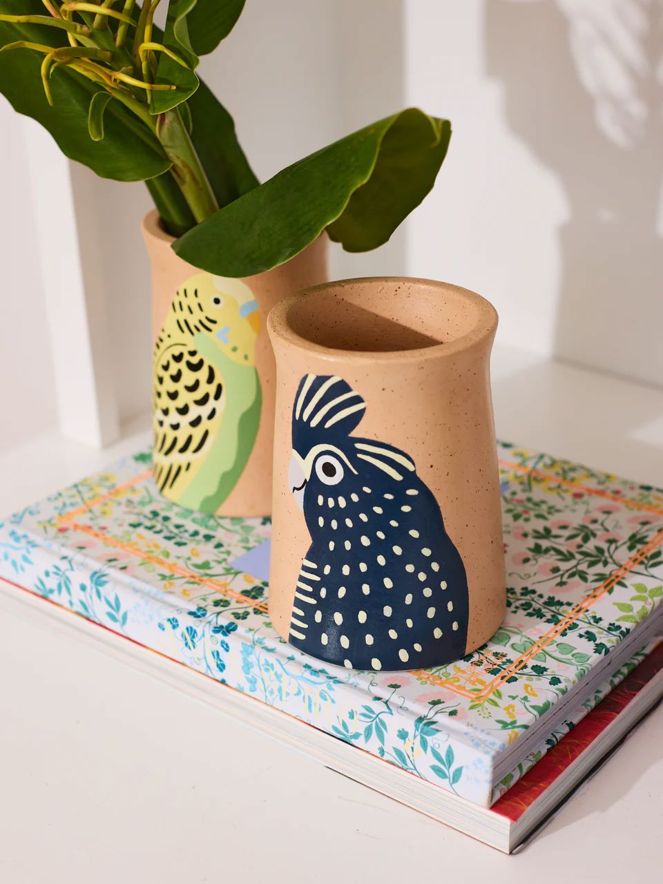 JONES &amp; CO Aerial Green Budgie Vase VASE - Zabecca Living