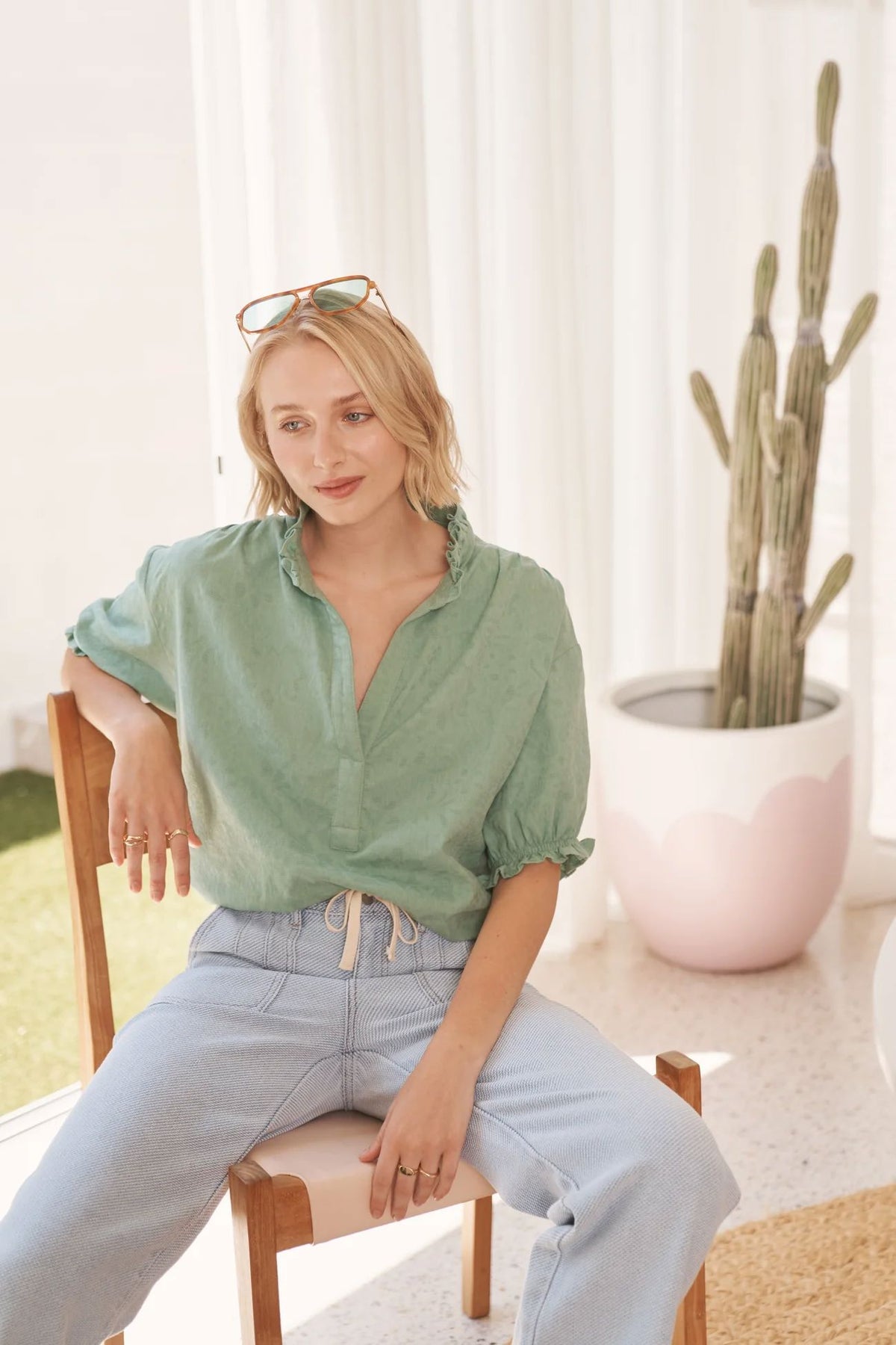 KIREINA Amber Shirt - Green vest - Zabecca Living