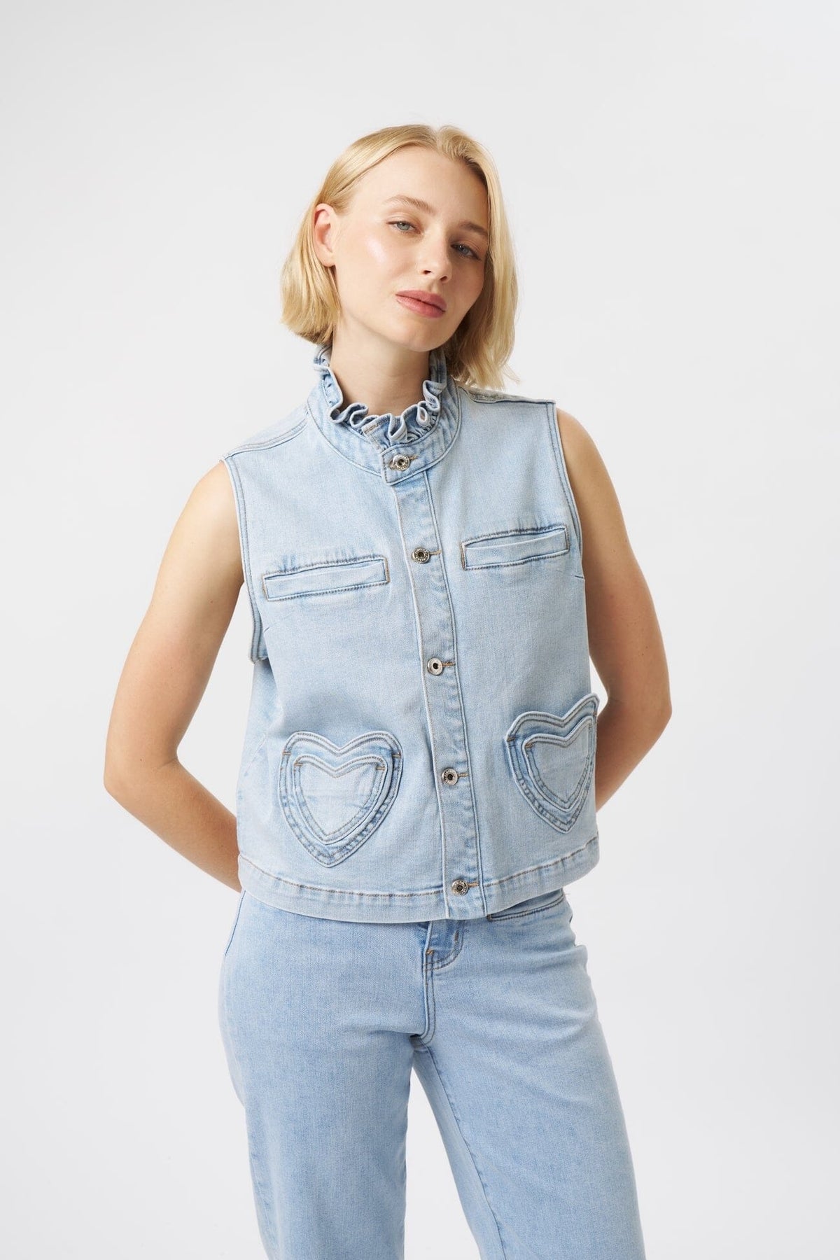 KIREINA Amy Vest - Sky Blue vest - Zabecca Living