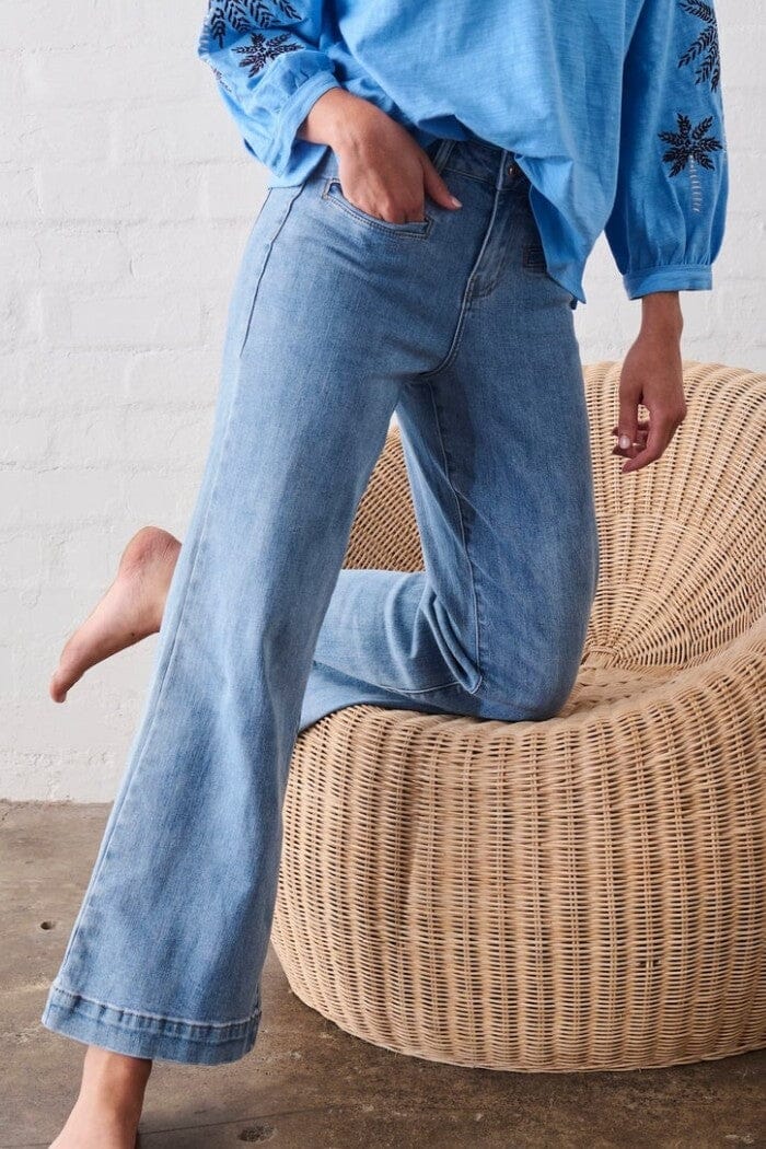 KIREINA Freya Jean - 70s Blue JEANS - Zabecca Living