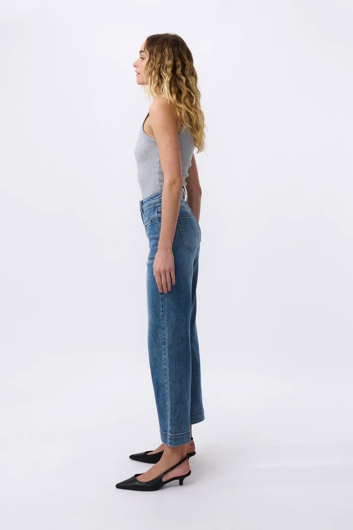 KIREINA Freya Jean - Dakota Wash JEANS - Zabecca Living