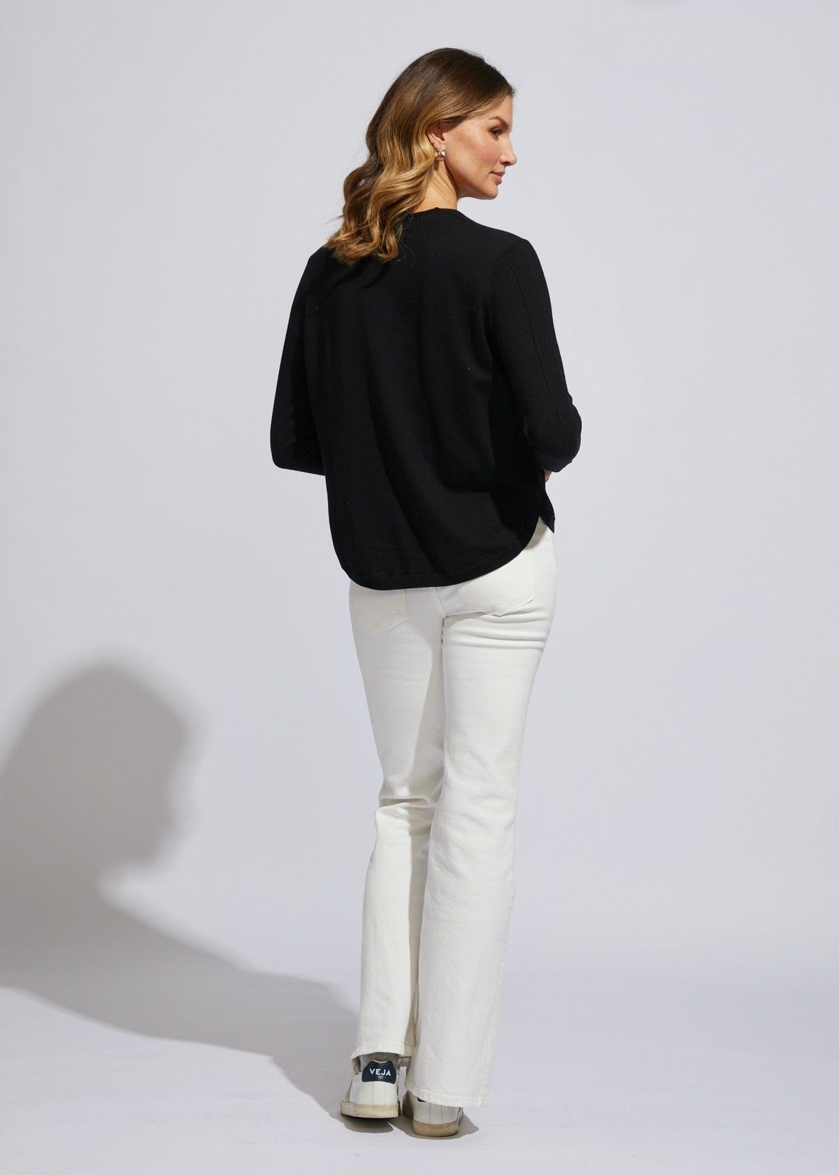 LD & CO Textured V Neck Jumper - Black Jumpers + Knitwear - Zabecca Living