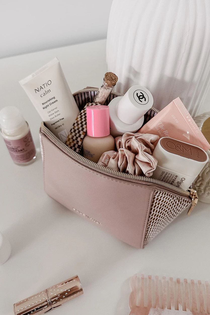 LOUENHIDE Havarti Pouch - Pale Pink toiletry bag - Zabecca Living