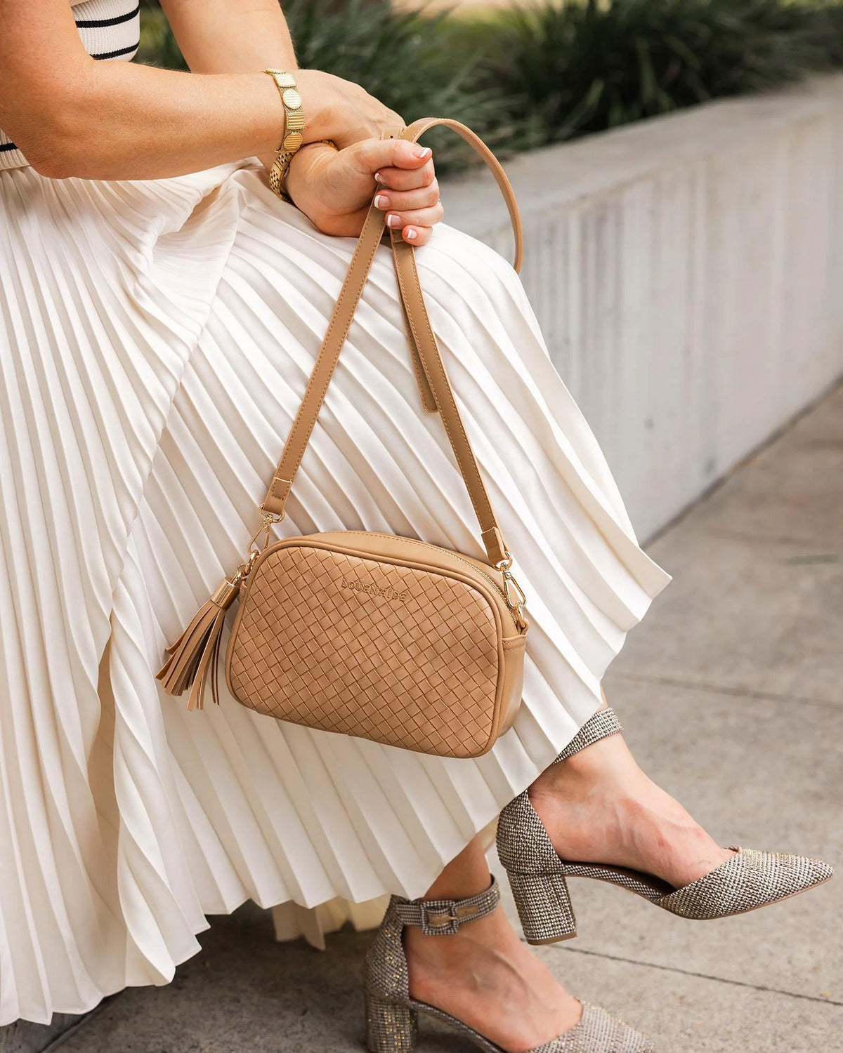 LOUENHIDE Jacinta Woven Crossbody Bag - Camel HANDBAG - Zabecca Living