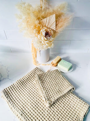MAMA AND TOCHTER 100% Organic Cotton Rustic Waffle Face Cloth - Natural - Zabecca Living