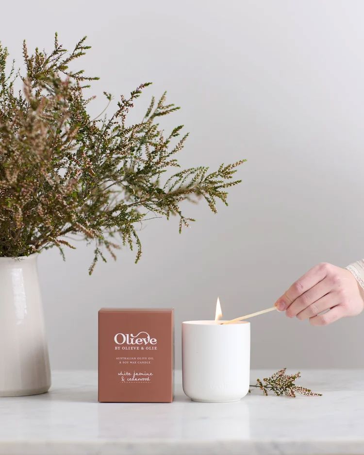 OLIEVE &amp; OLIE Olive Oil &amp; Soy Wax Candle - White Jasmine &amp; Cedarwood CANDLE - Zabecca Living