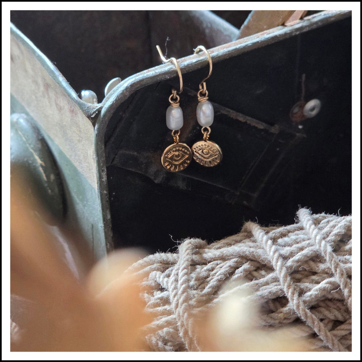 PAIRD Harem Earrings Earrings - Zabecca Living