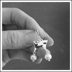 PAIRD Hidden Cove Earrings Earrings - Zabecca Living