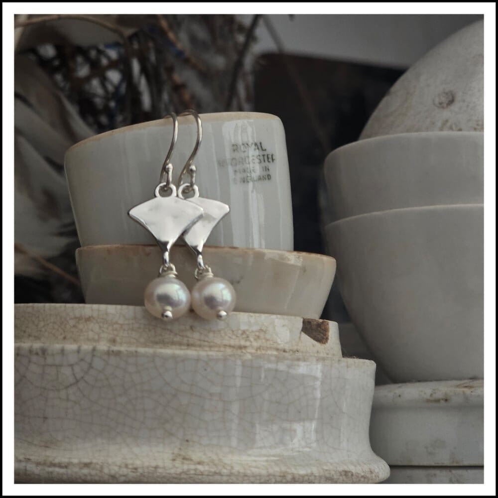PAIRD Hidden Cove Earrings Earrings - Zabecca Living