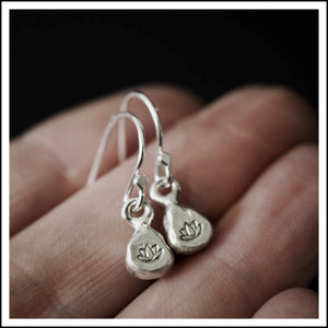 PAIRD Little Lotus Earrings - Silver Earrings - Zabecca Living