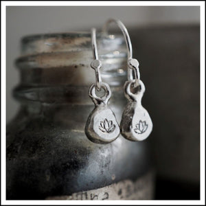 PAIRD Little Lotus Earrings - Silver Earrings - Zabecca Living